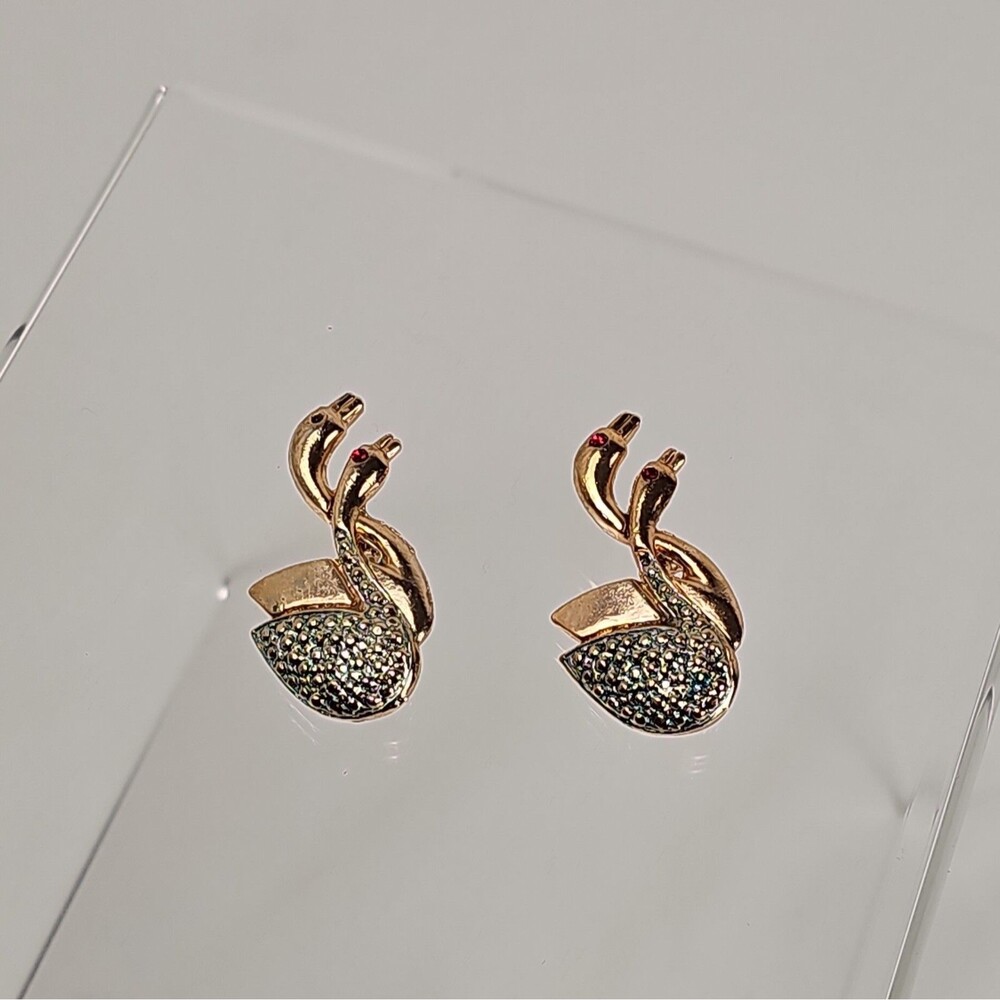 Vintage 1970s Taiwan Swan Bird Brooches Pair Gold Tone Rhinestone Figural Pins